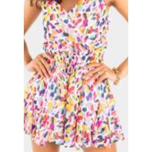 Row A Women's Sleeveless V-Neck Gessica Printed Godet Romper Small MSRP $48 - Picture 4 of 7